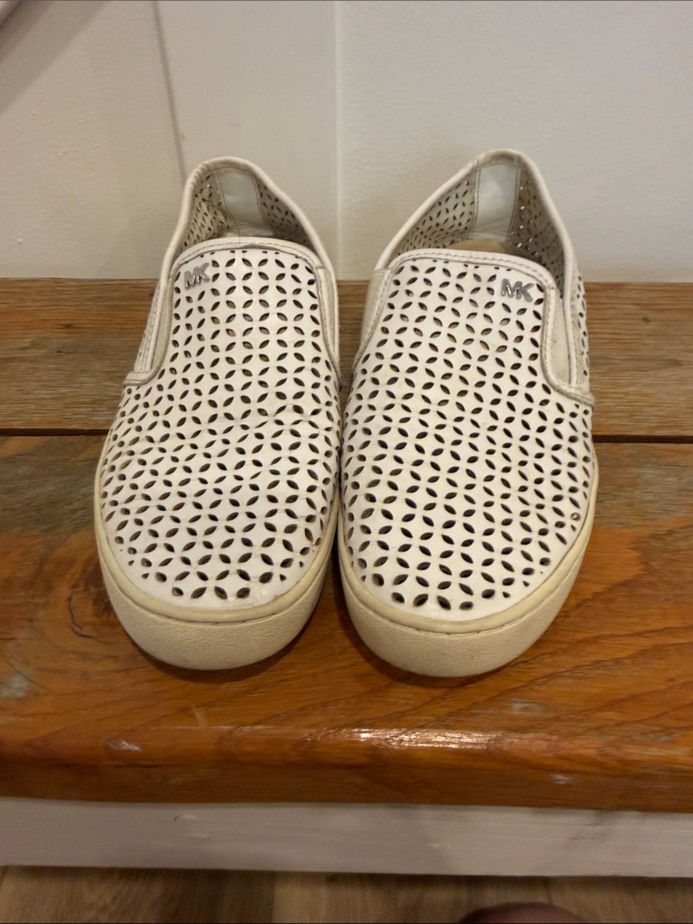 Michael Kors Olivia Slip-On Sneakers Size 7